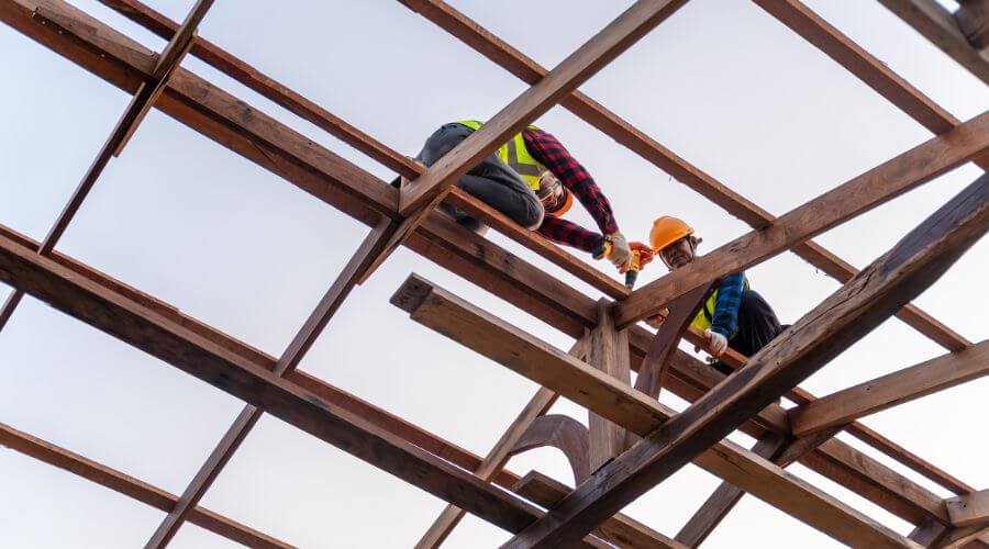 Professional residential roofers in Deerfield, OH
